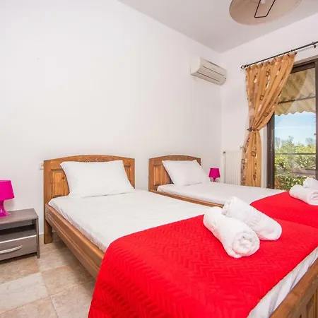 Villa Oasis Soroni
