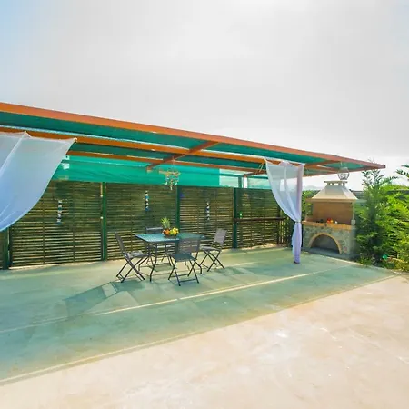 Oasis Villa Soroni